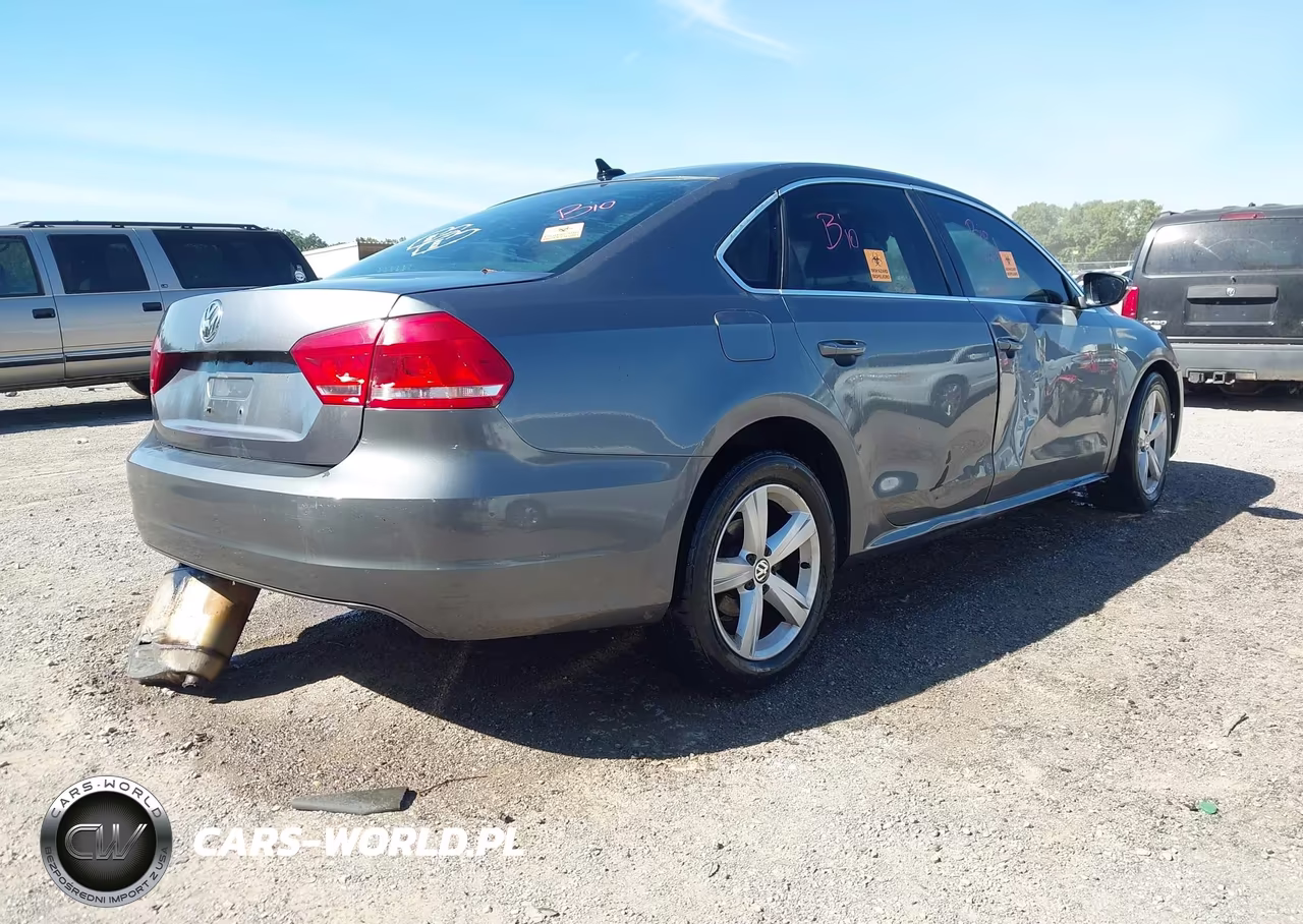 2012 Volkswagen Passat 2.5L Se VIN:1VWBP7A32CC060867 - 4