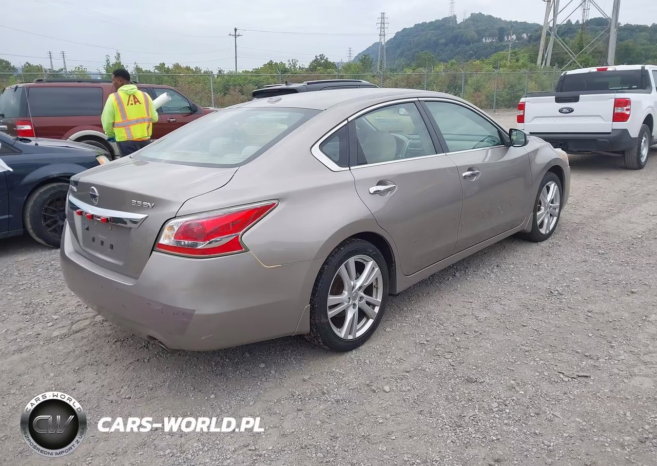 2013 Nissan Altima 3.5 Sv VIN:1N4BL3AP2DC168133 - 4