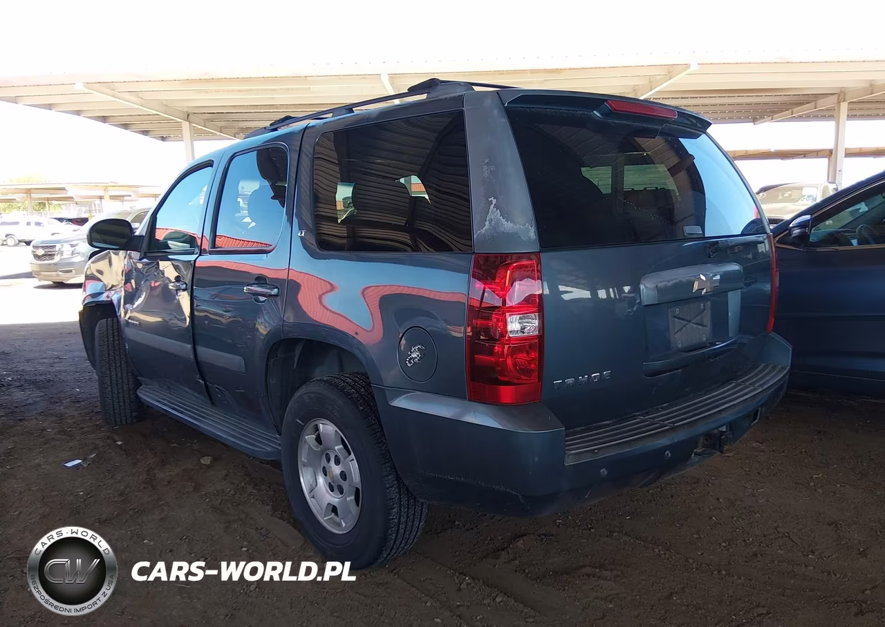 2008 Chevrolet Tahoe Lt VIN:1GNFC13JX8J189815 - 3