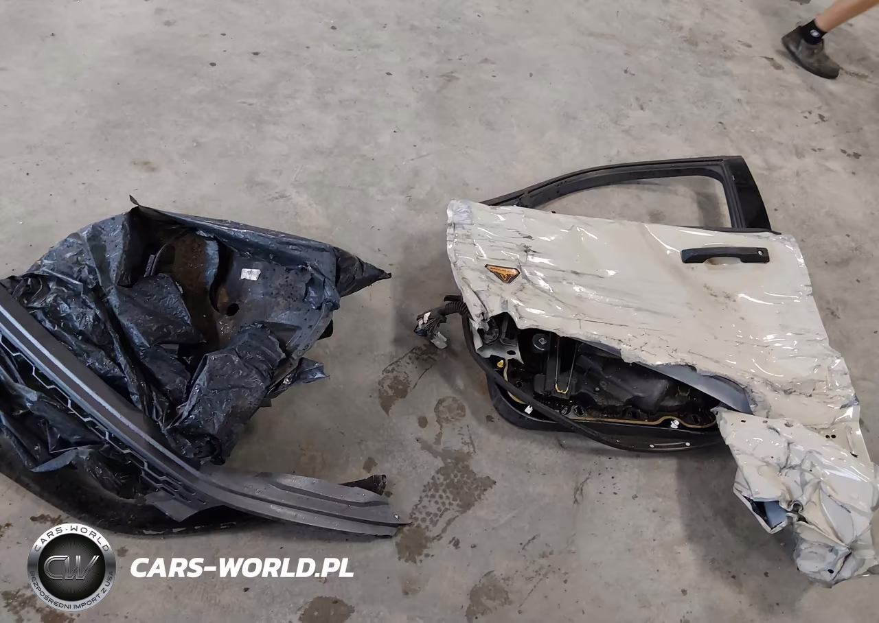2025 Ford Bronco Sport Badlands VIN:3FMCR9DA4SRE33653 - 12