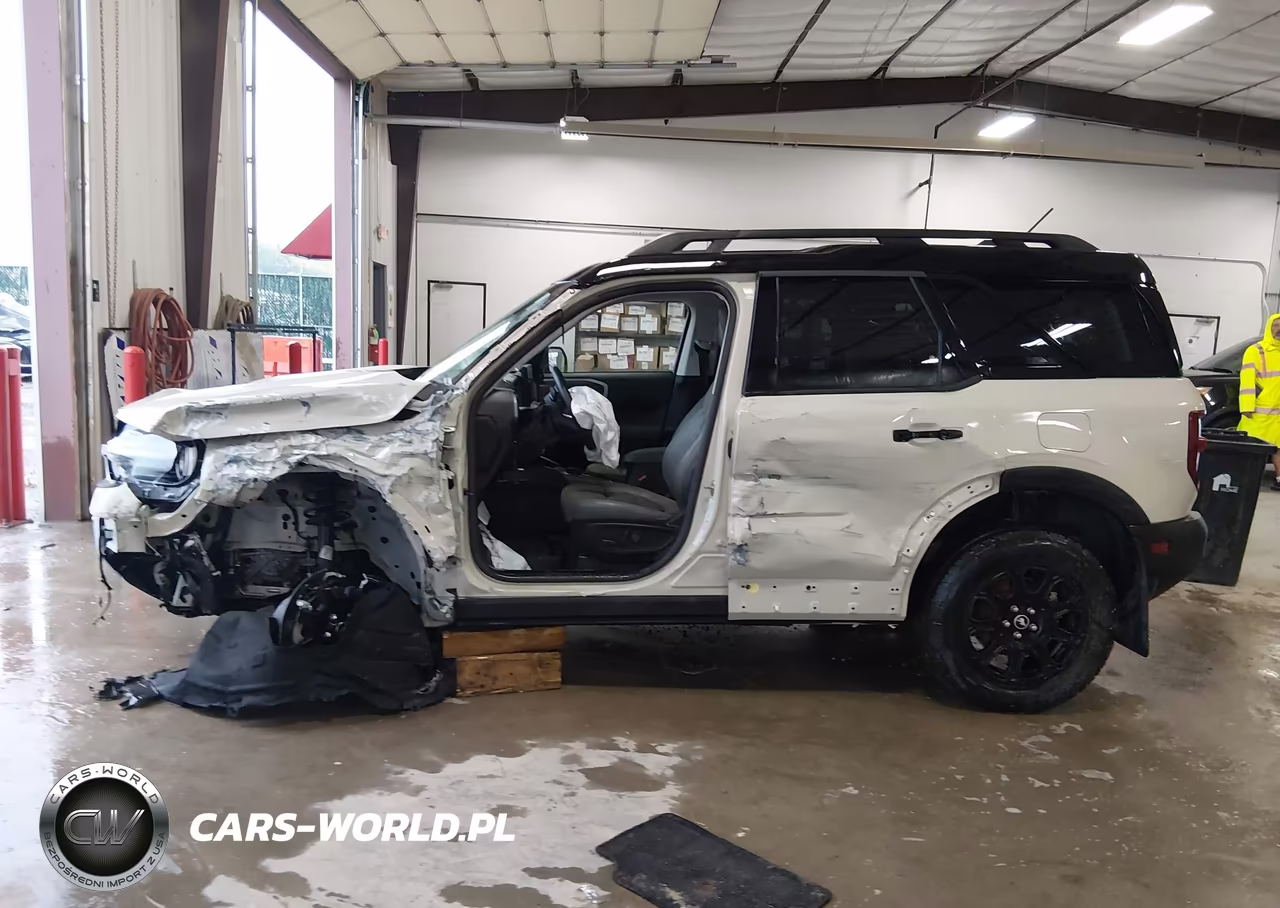 2025 Ford Bronco Sport Badlands VIN:3FMCR9DA4SRE33653 - 15