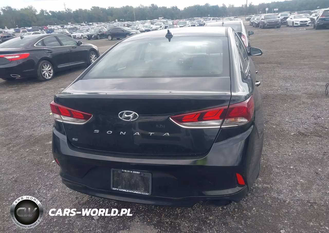 2018 Hyundai Sonata Se VIN:5NPE24AF7JH688867 - 16