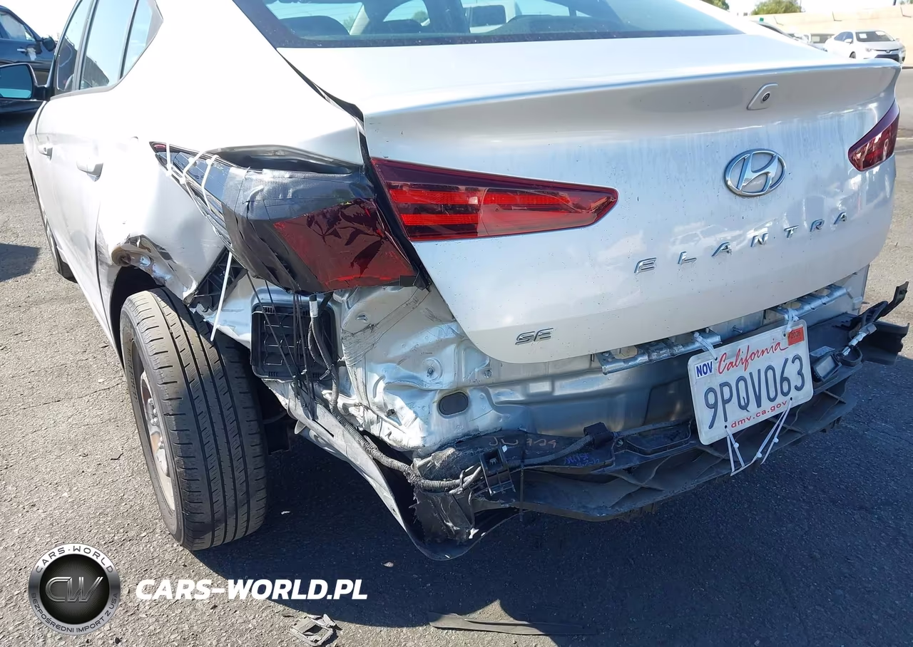 2019 Hyundai Elantra Se VIN:5NPD74LF0KH413191 - 12
