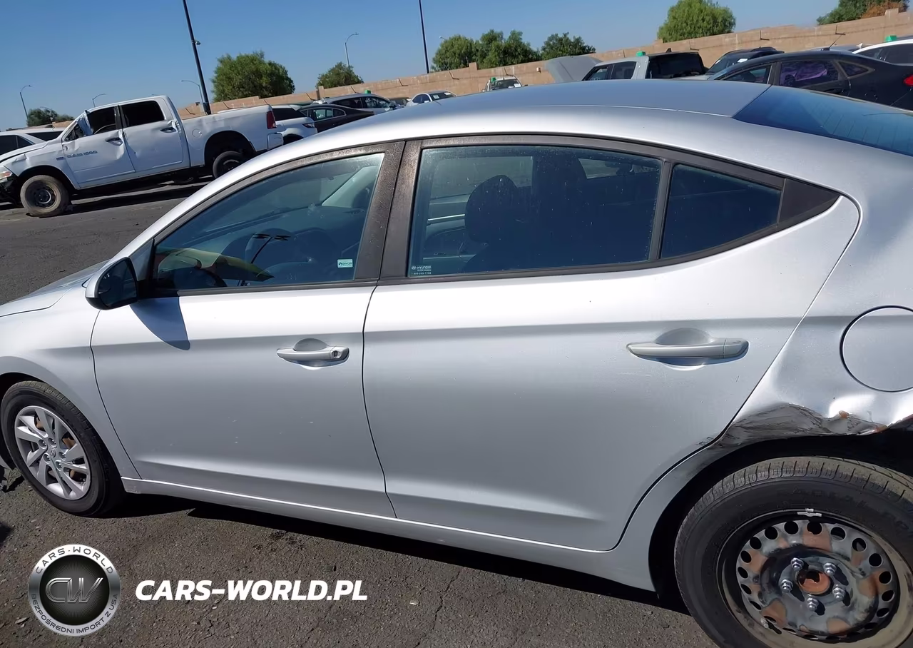 2019 Hyundai Elantra Se VIN:5NPD74LF0KH413191 - 15