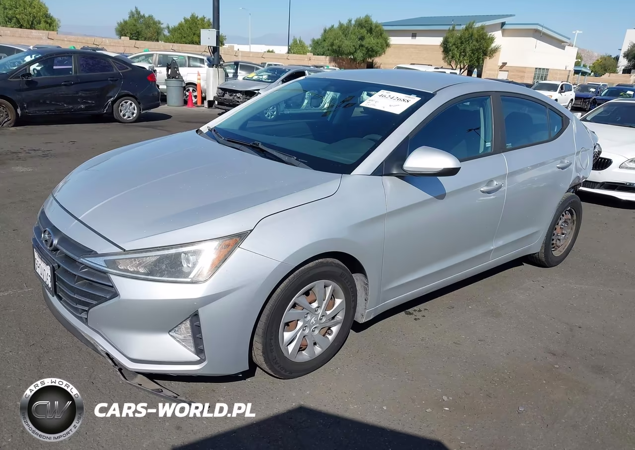2019 Hyundai Elantra Se VIN:5NPD74LF0KH413191 - 2