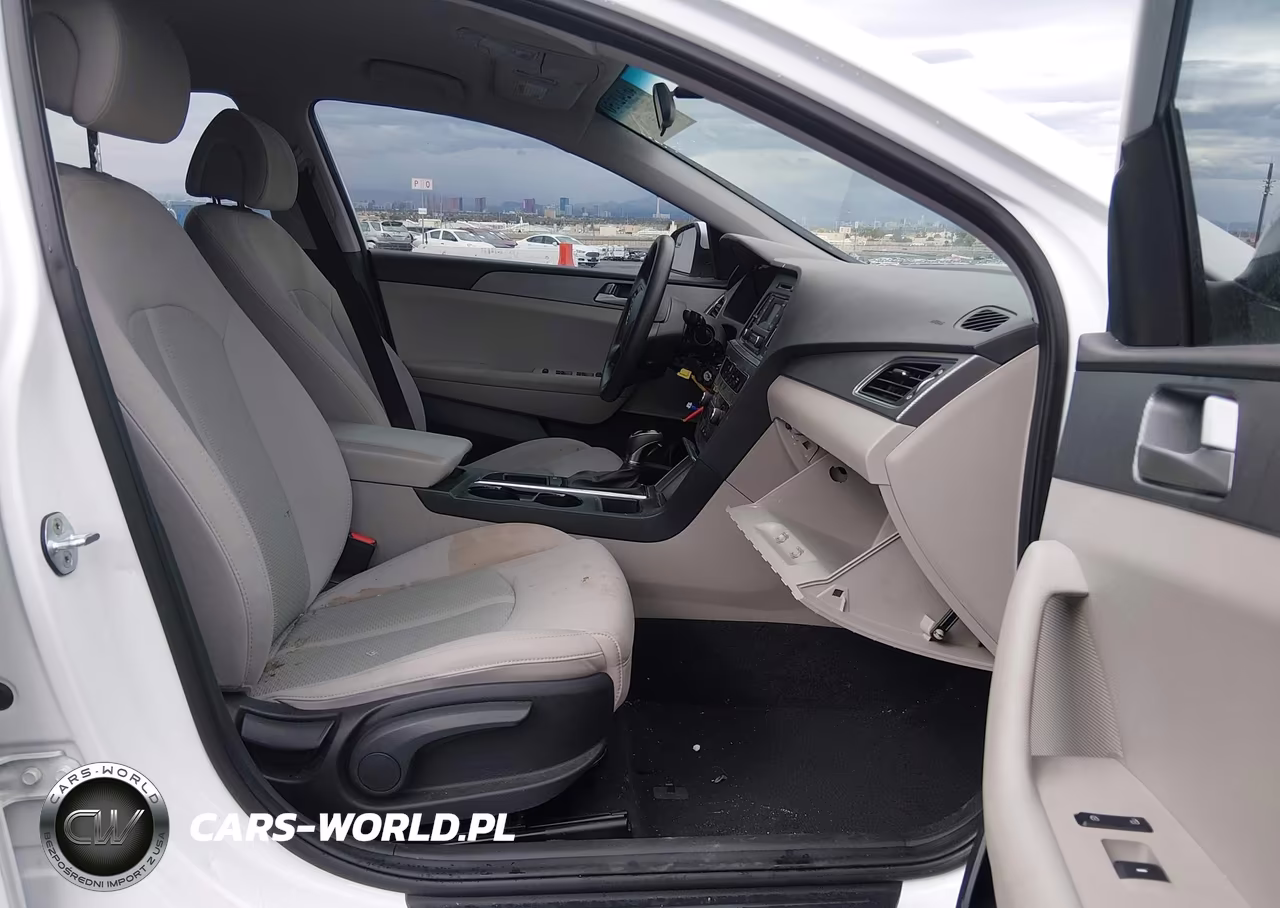 2017 Hyundai Sonata VIN:5NPE24AF7HH490283 - 5