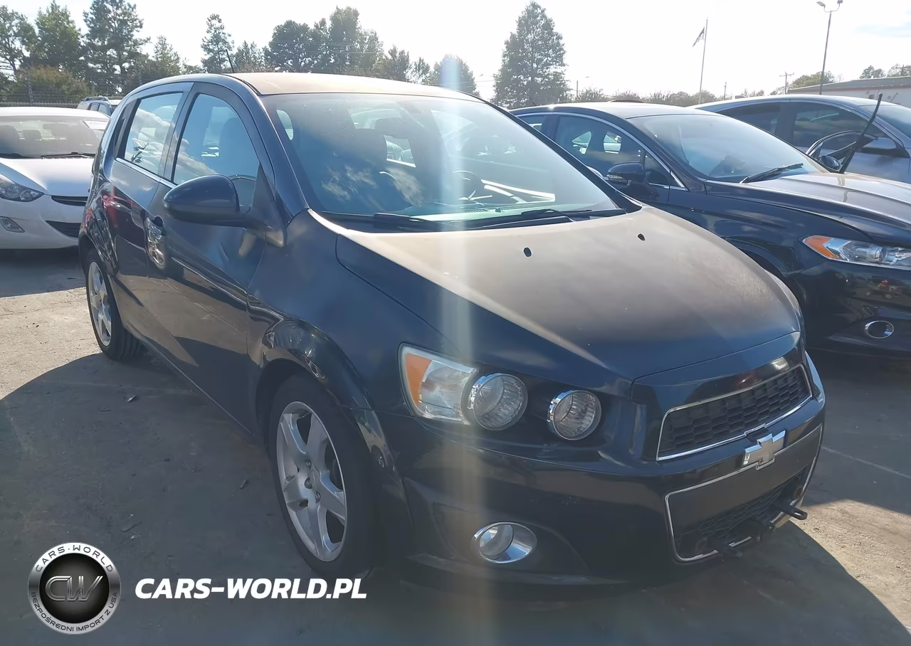 2015 Chevrolet Sonic Ltz Auto – zdjęcie 1 z 11