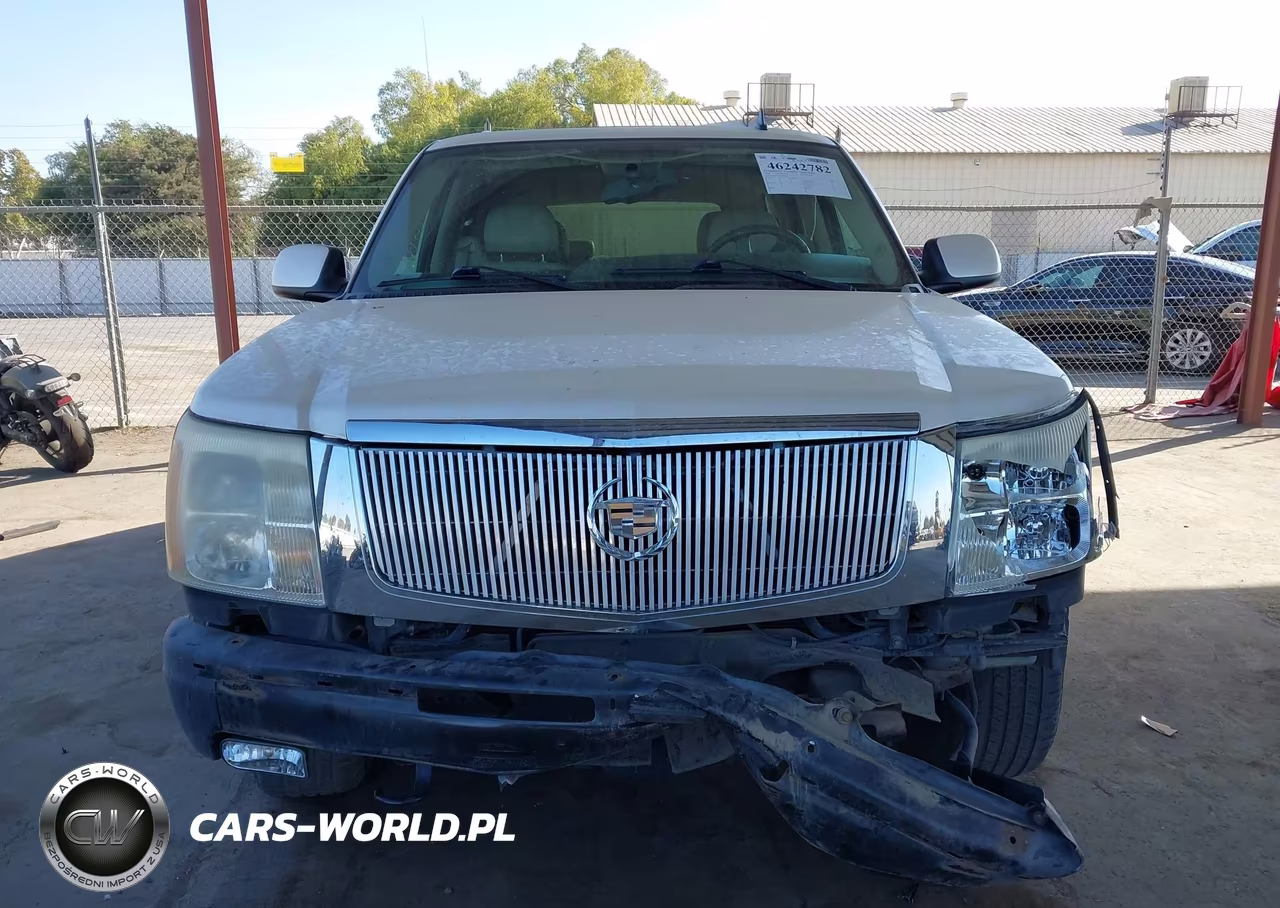 2006 Cadillac Escalade Standard VIN:1GYEC63N66R138566 - 13