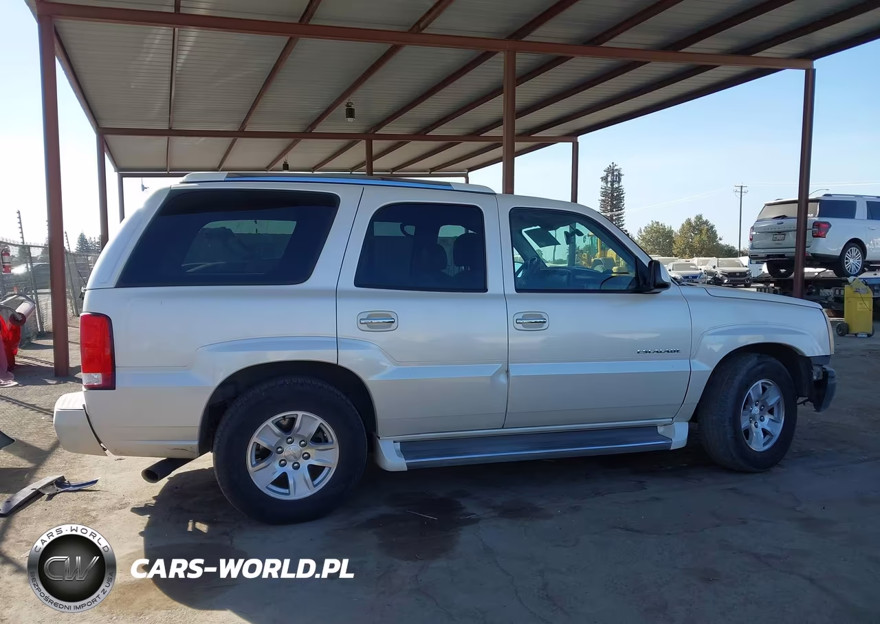 2006 Cadillac Escalade Standard VIN:1GYEC63N66R138566 - 14
