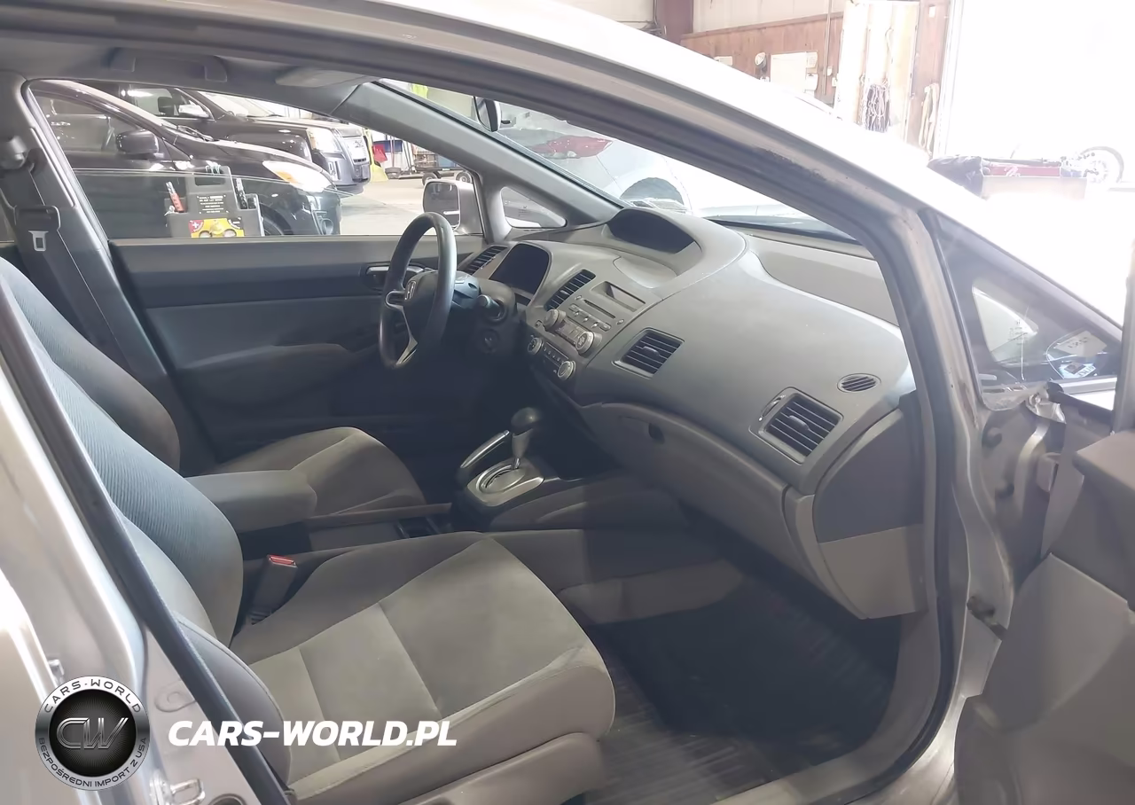 2009 Honda Civic Lx VIN:2HGFA16519H332037 - 5