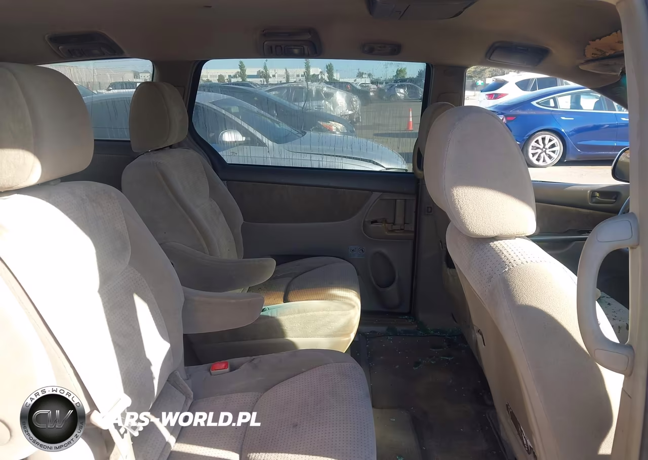 2010 Toyota Sienna Le VIN:5TDKK4CC6AS301872 - 8
