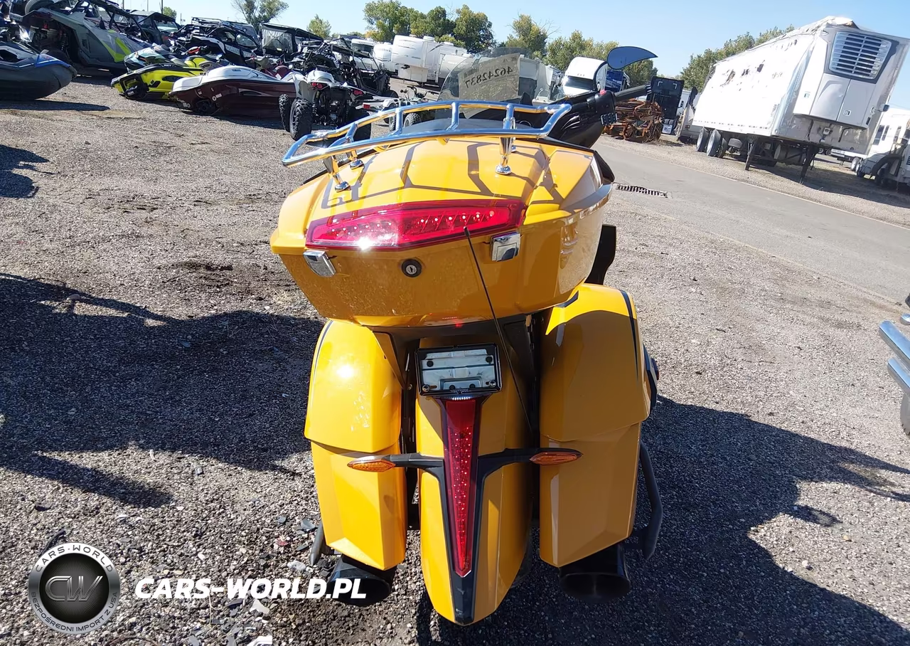2013 Victory Motorcycles Cness Cross Country VIN:5VPKW36N7D3017749 - 6