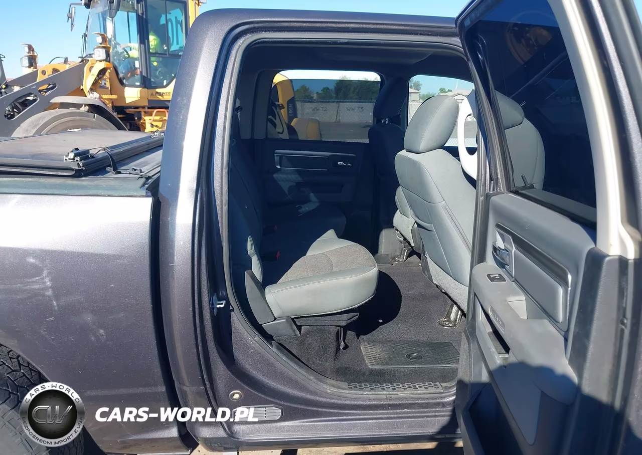 2017 Ram 1500 Big Horn 4X2 5'7 Box VIN:1C6RR6LT1HS864214 - 8