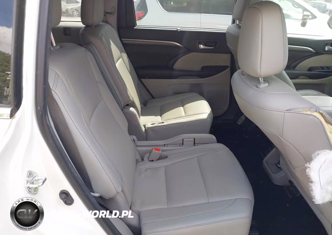 2018 Toyota Highlander Limited Platinum VIN:5TDDZRFH1JS491864 - 8