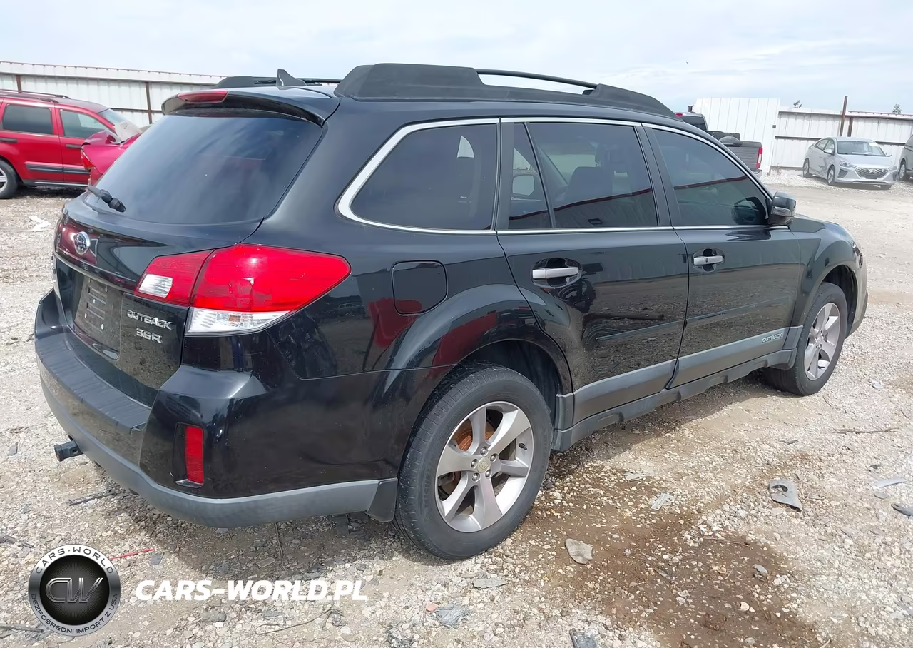 2013 Subaru Outback 3.6R Limited VIN:4S4BRDSC5D2269436 - 4