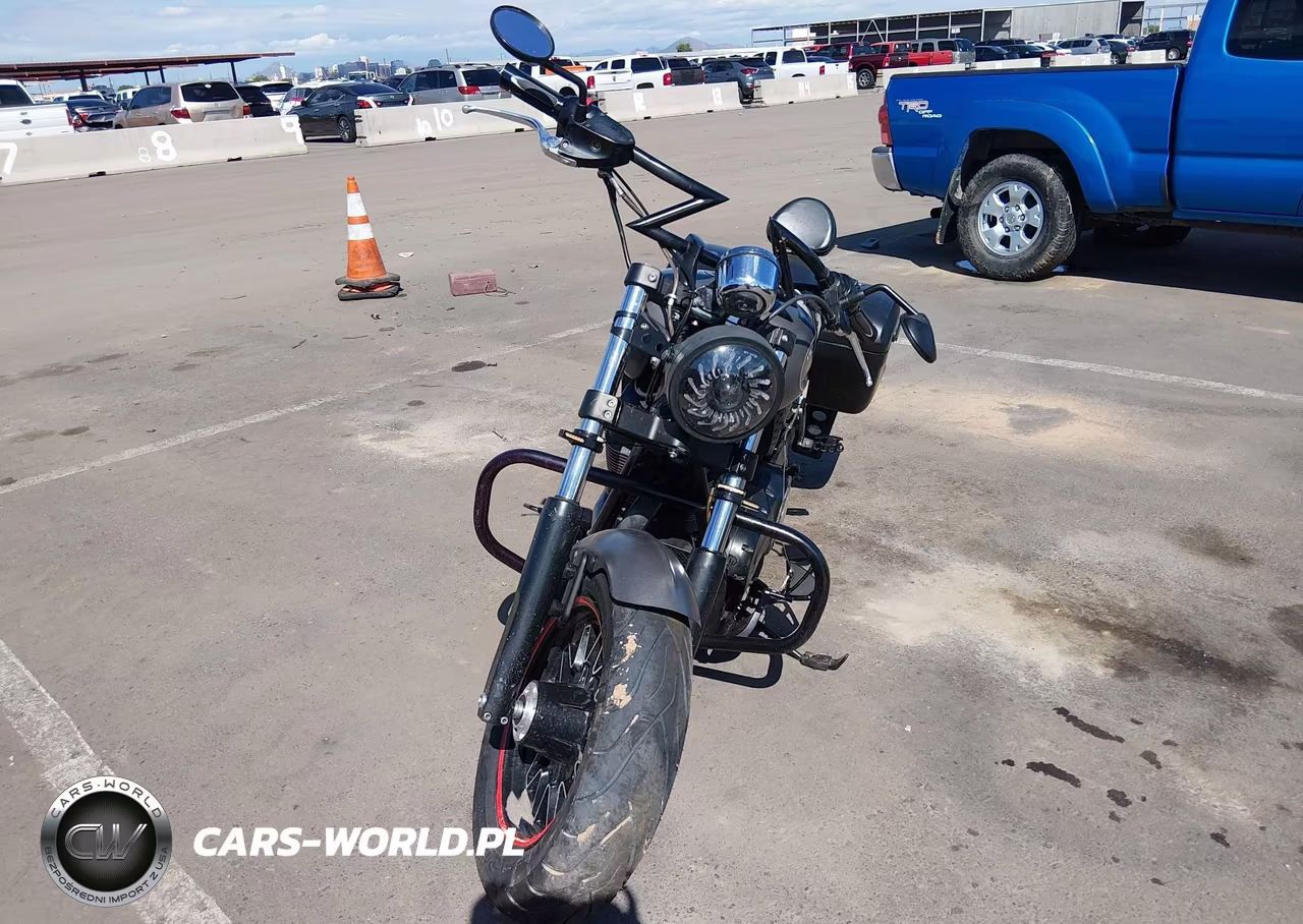 2015 Victory Motorcycles Gunner VIN:5VPLB36NXF3039182 - 5