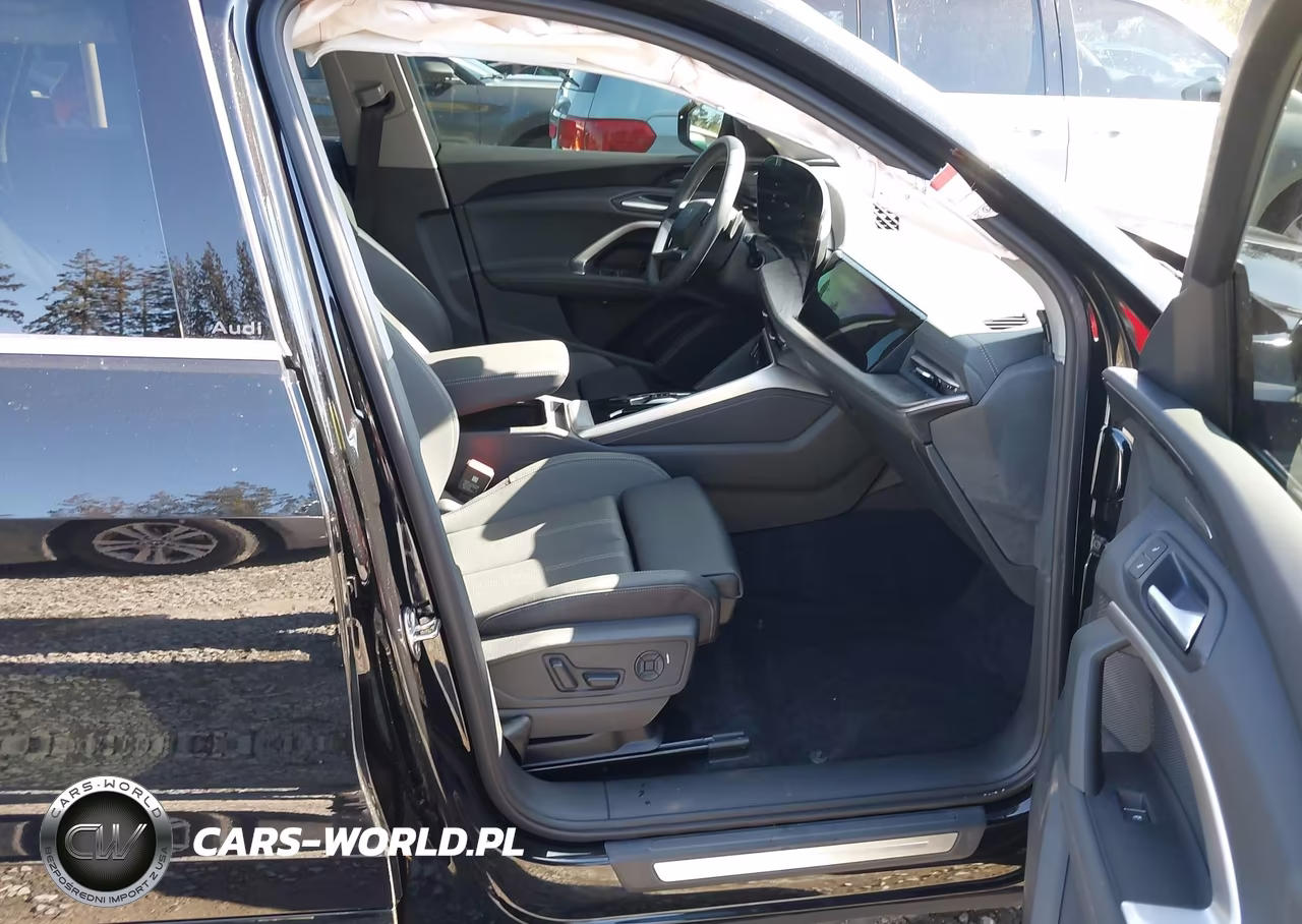 2025 Audi All-New Q5 Premium Plus Tfsi Quattro S Tronic VIN:WA12AAGU7S2036676 - 18