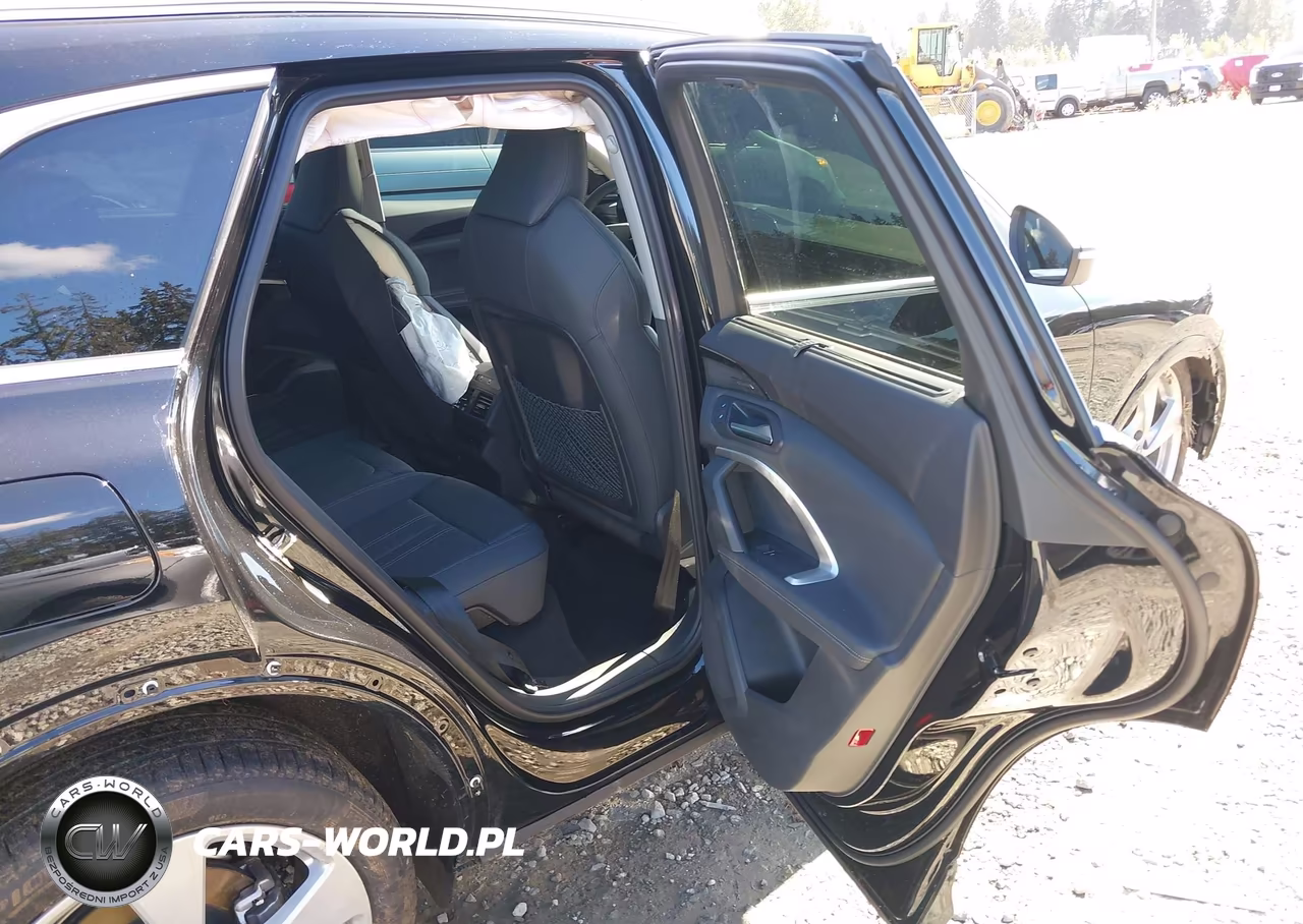 2025 Audi All-New Q5 Premium Plus Tfsi Quattro S Tronic VIN:WA12AAGU7S2036676 - 8