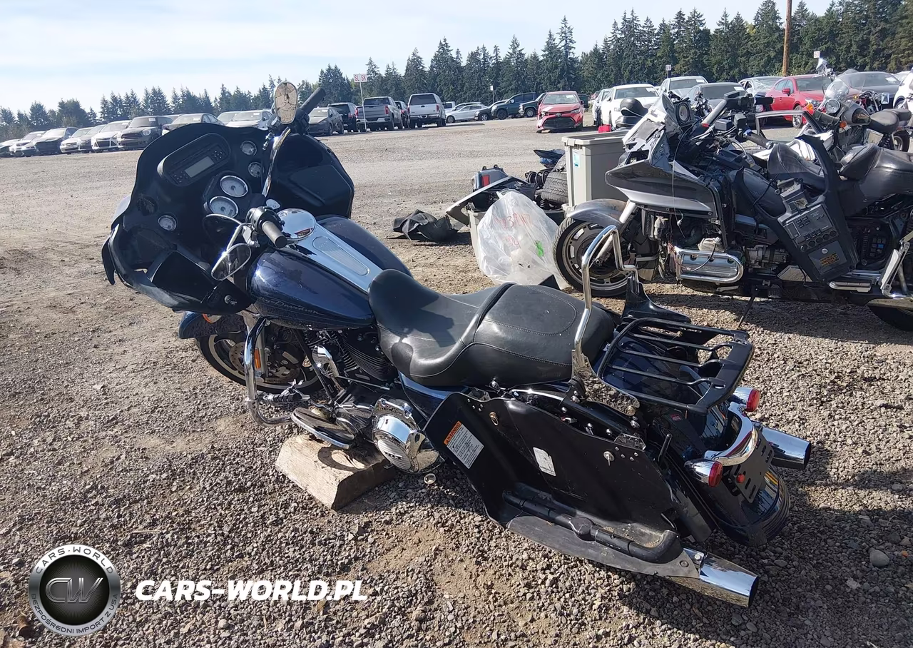 2013 Harley-Davidson Fltrx Road Glide Custom VIN:1HD1KHM10DB676375 - 3