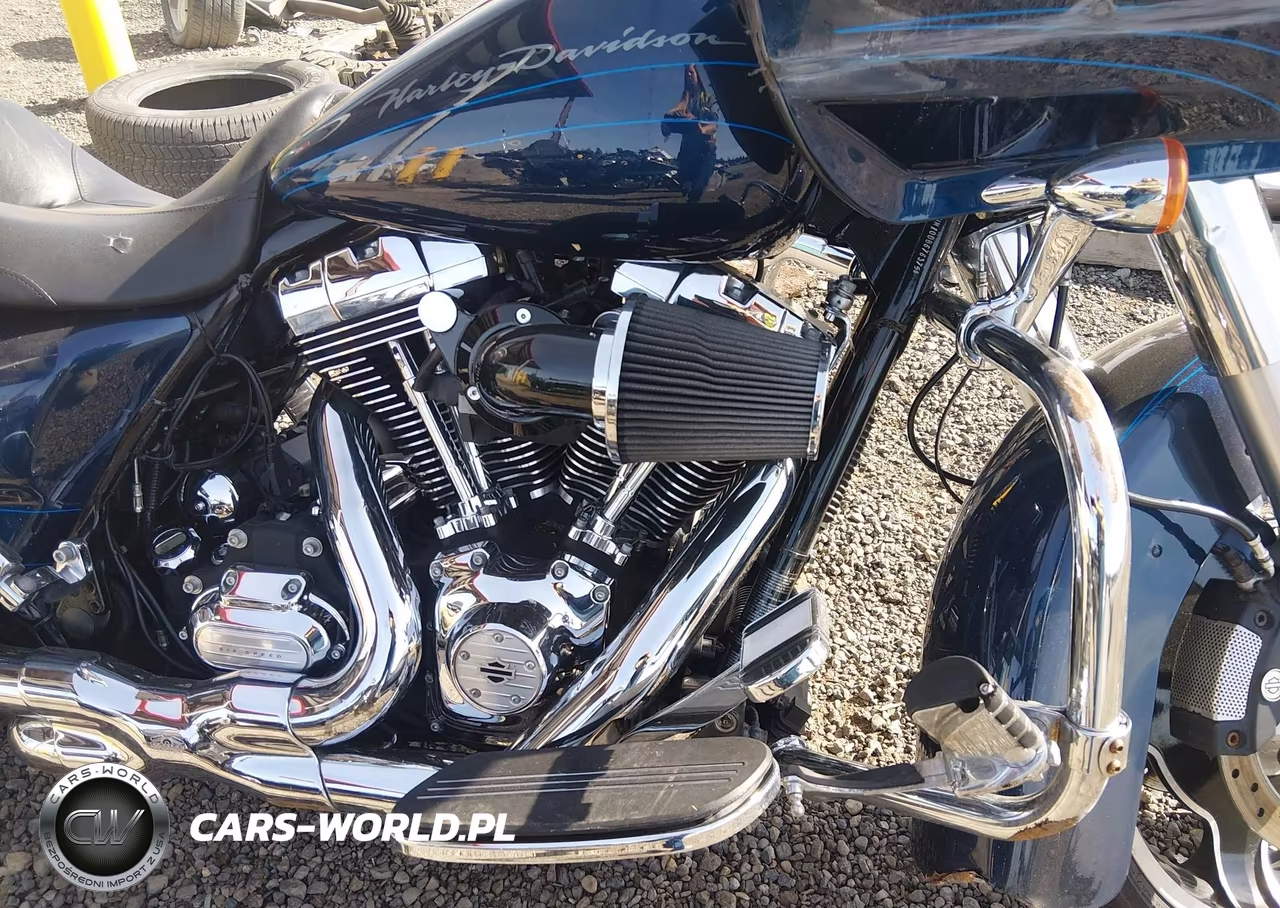 2013 Harley-Davidson Fltrx Road Glide Custom VIN:1HD1KHM10DB676375 - 8