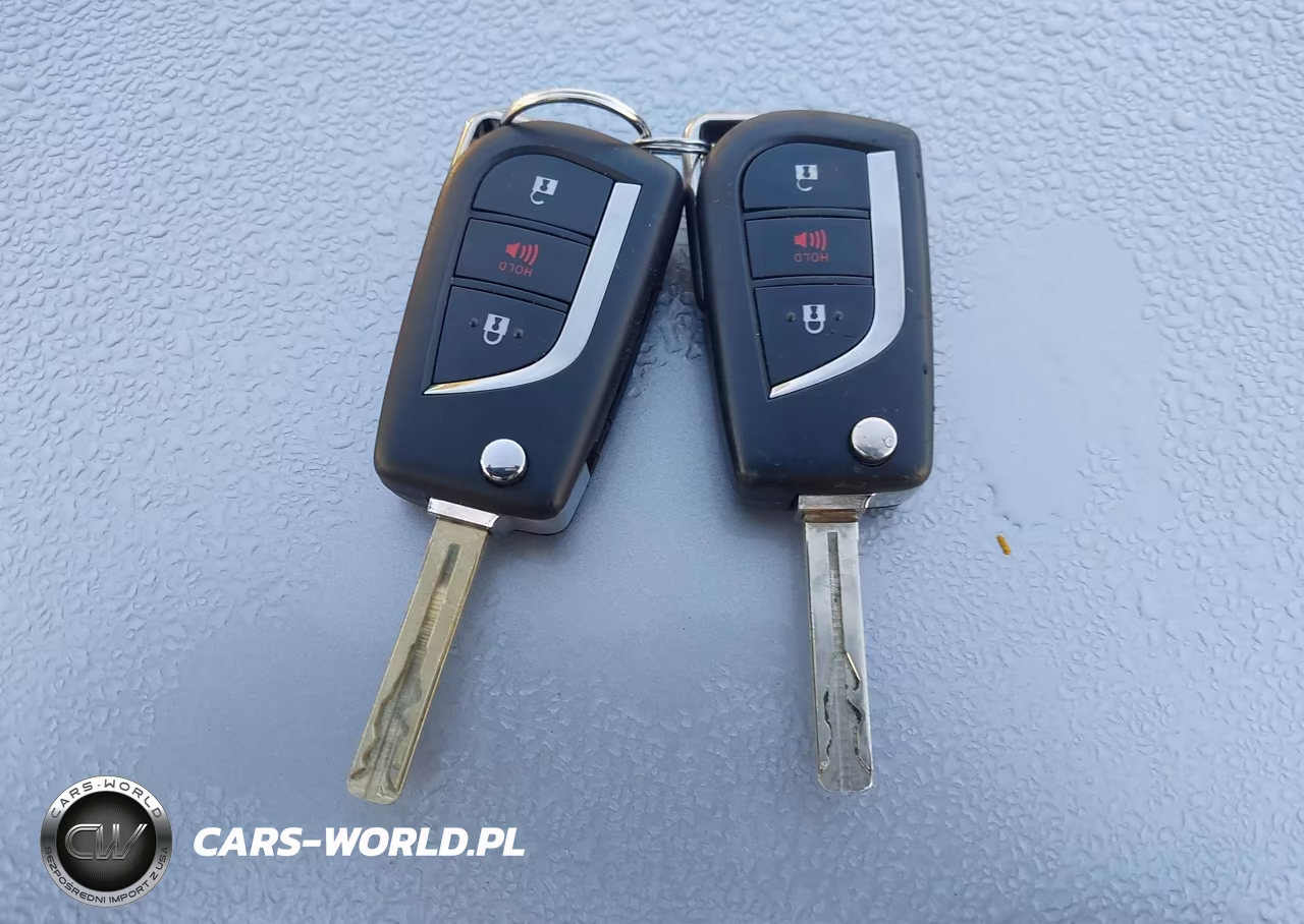 2020 Toyota Rav4 Hybrid Le VIN:2T3LWRFV6LW092430 - 11