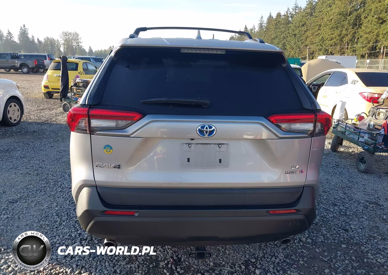 2020 Toyota Rav4 Hybrid Le VIN:2T3LWRFV6LW092430 - 17