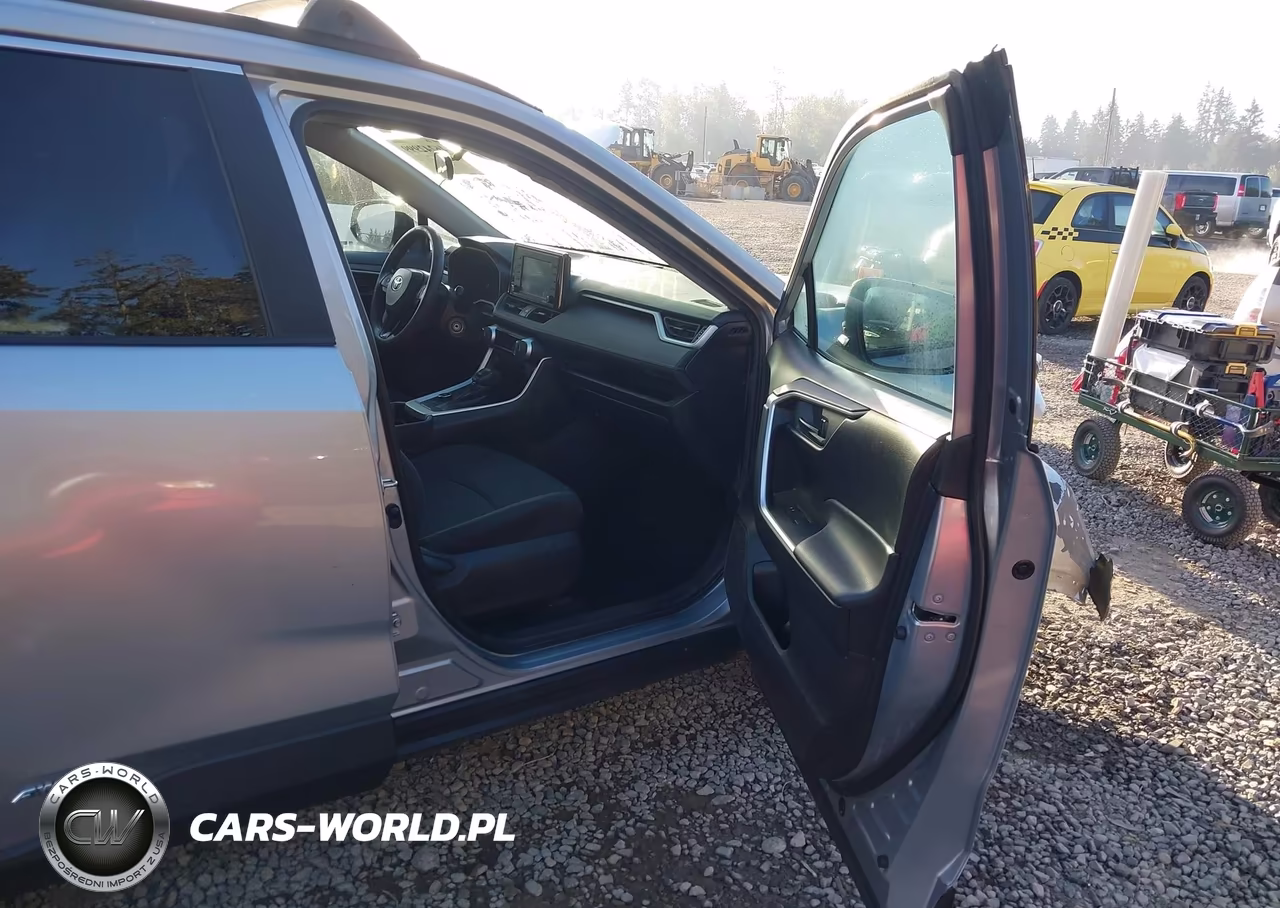 2020 Toyota Rav4 Hybrid Le VIN:2T3LWRFV6LW092430 - 5