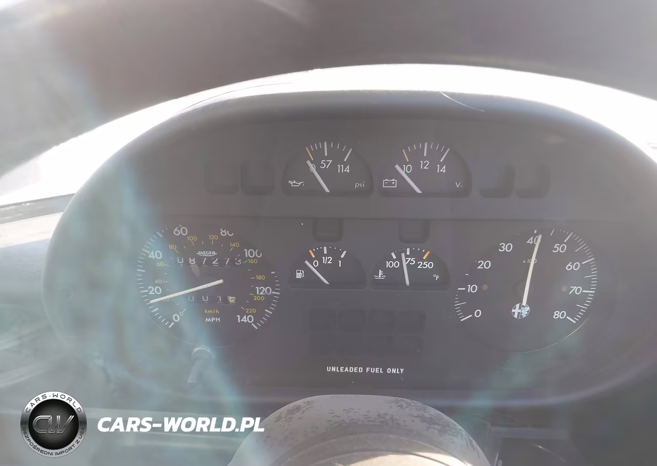 1989 Alfa Romeo Spider Graduate VIN:ZARBA5644K1063506 - 7