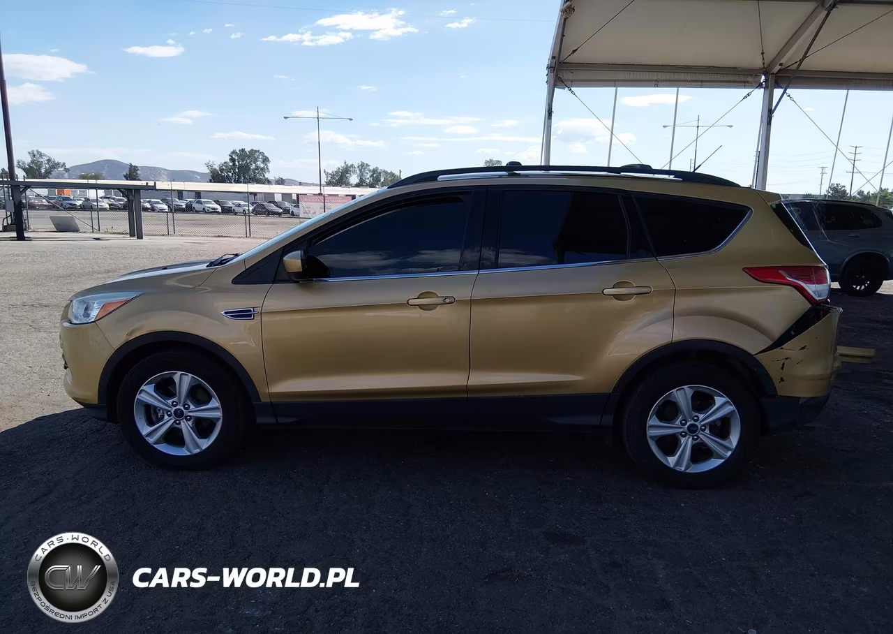 2015 Ford Escape Se VIN:1FMCU9G97FUB72940 - 14