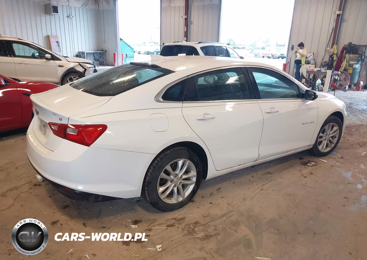 2016 Chevrolet Malibu 1Lt VIN:1G1ZE5ST0GF313806 - 4