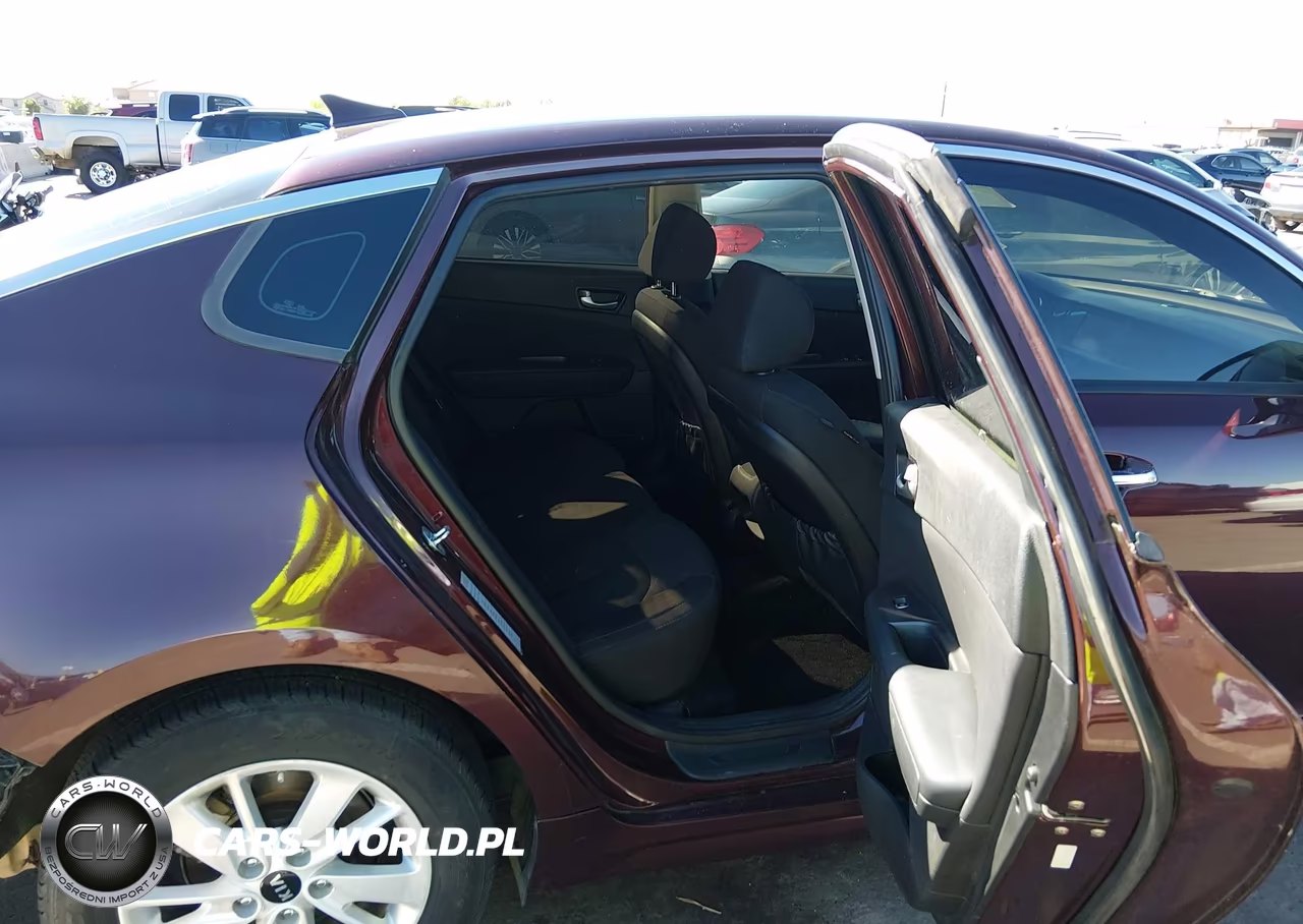 2018 Kia Optima Lx VIN:5XXGT4L32JG218248 - 8