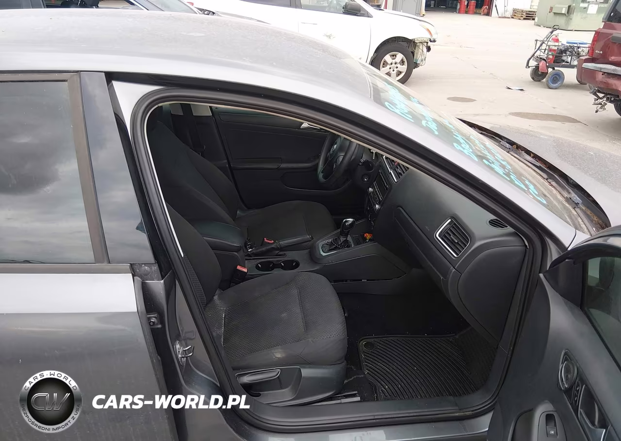 2014 Volkswagen Jetta 2.0L S VIN:3VW2K7AJ5EM313808 - 5