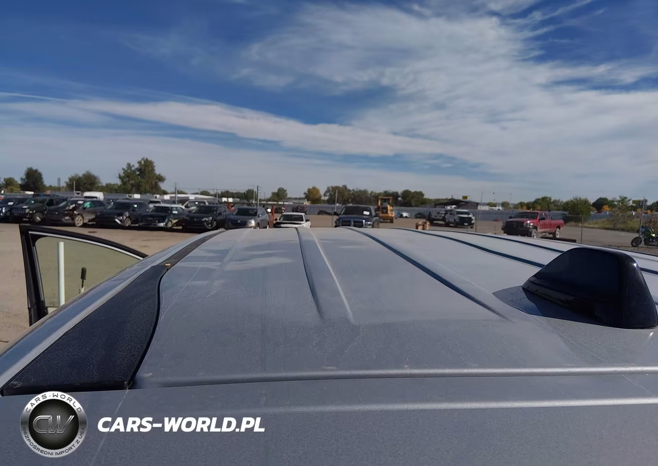 2024 Chrysler Pacifica Touring L VIN:2C4RC1BG8RR132747 - 6