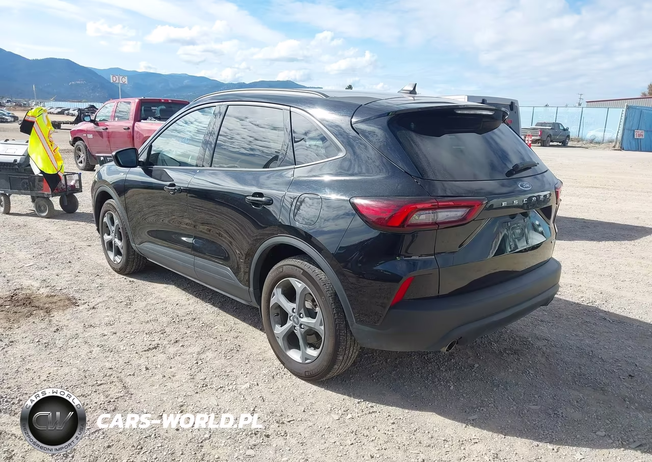 2025 Ford Escape St-Line Select VIN:1FMCU9NA6SUB31822 - 3