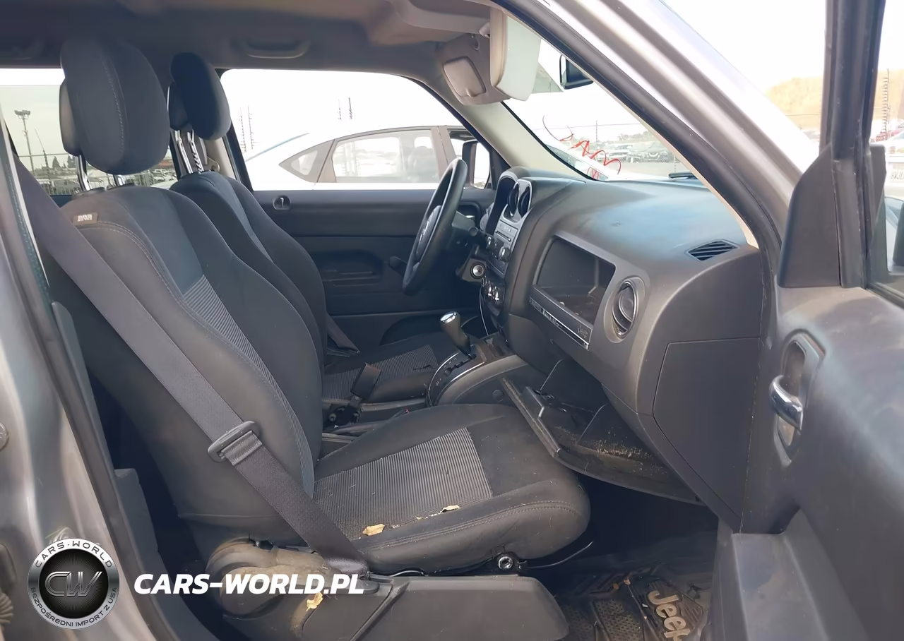 2015 Jeep Patriot Sport VIN:1C4NJPBB0FD306286 - 5