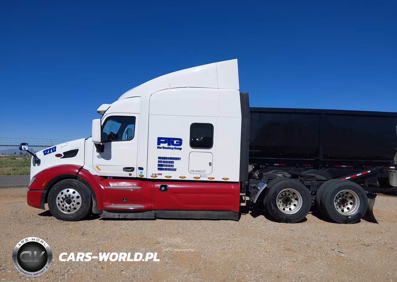 2018 Peterbilt 579 VIN:1XPBDP9X9JD462217 - 14