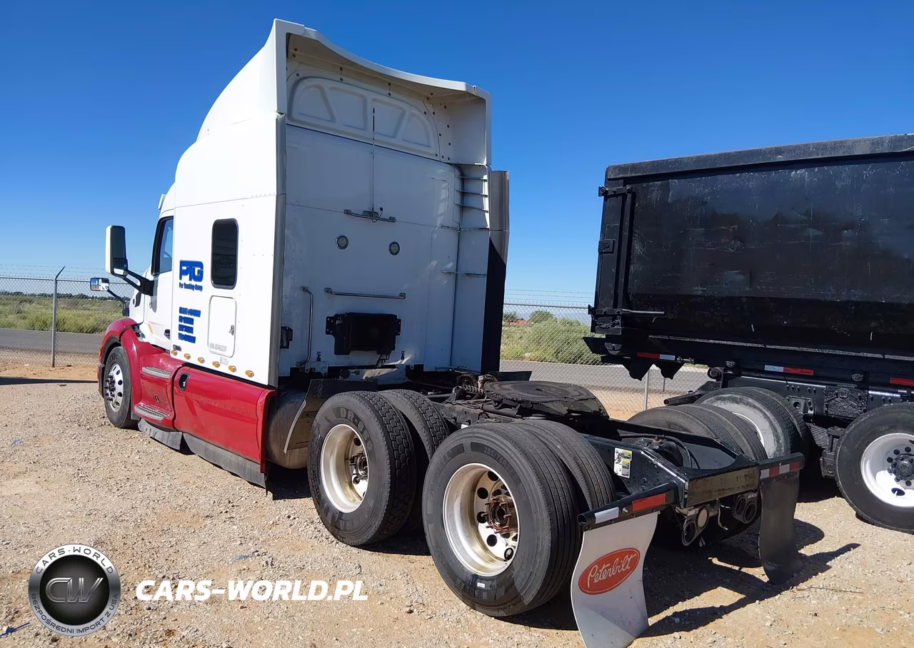 2018 Peterbilt 579 VIN:1XPBDP9X9JD462217 - 3