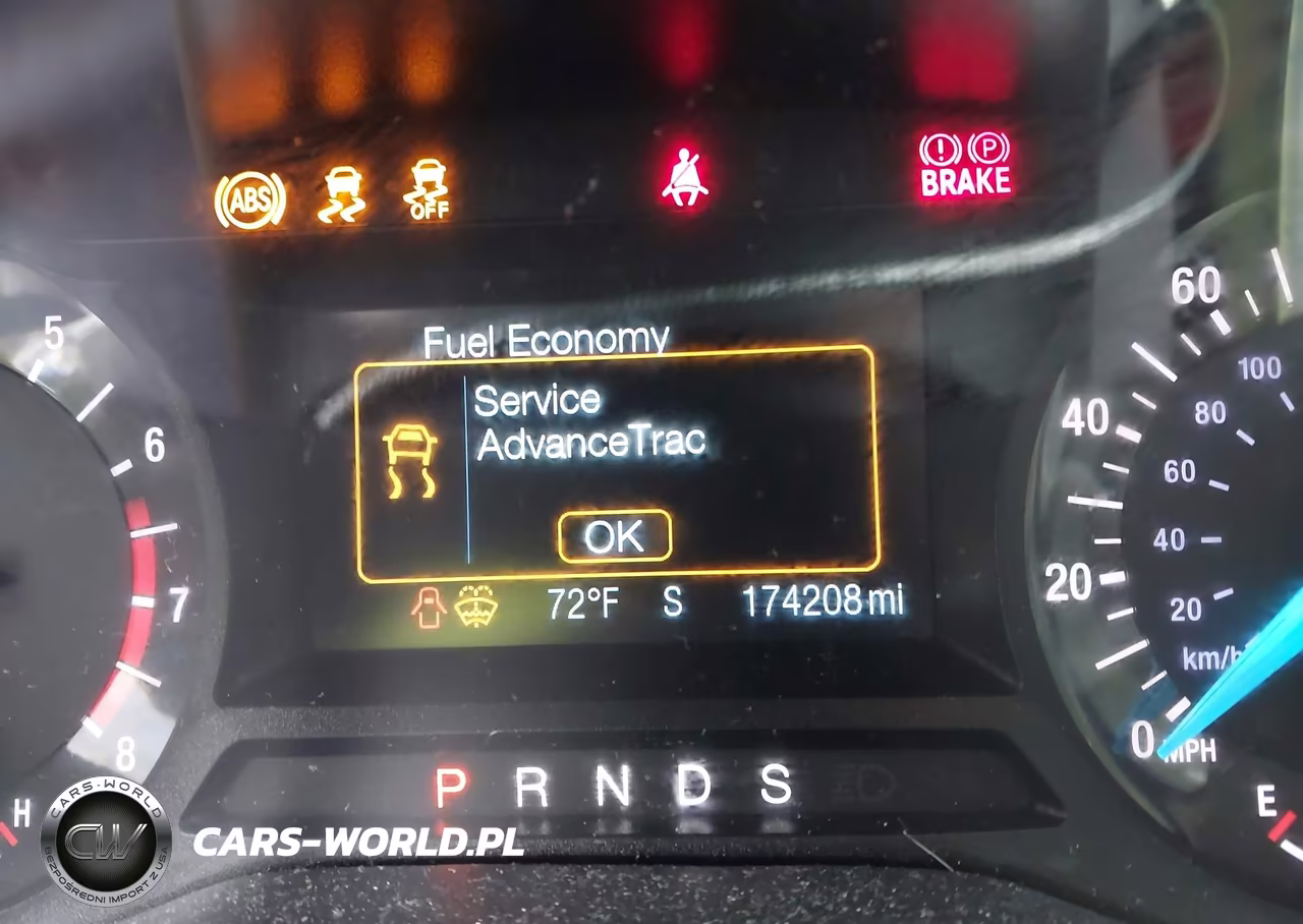 2015 Ford Fusion Se VIN:3FA6P0H9XFR235092 - 15