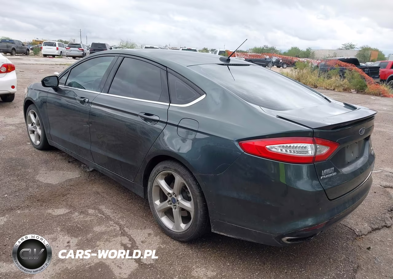 2015 Ford Fusion Se VIN:3FA6P0H9XFR235092 - 3