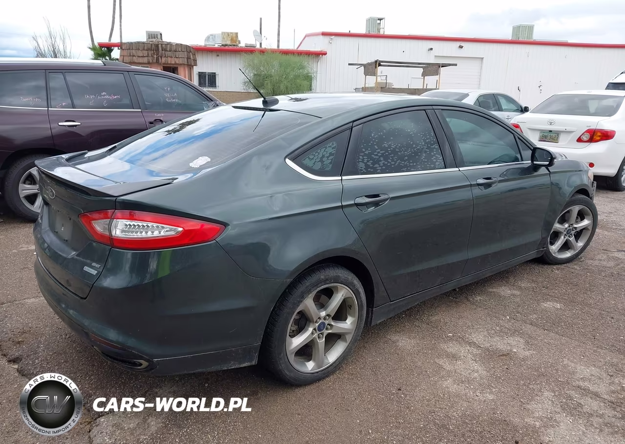2015 Ford Fusion Se VIN:3FA6P0H9XFR235092 - 4