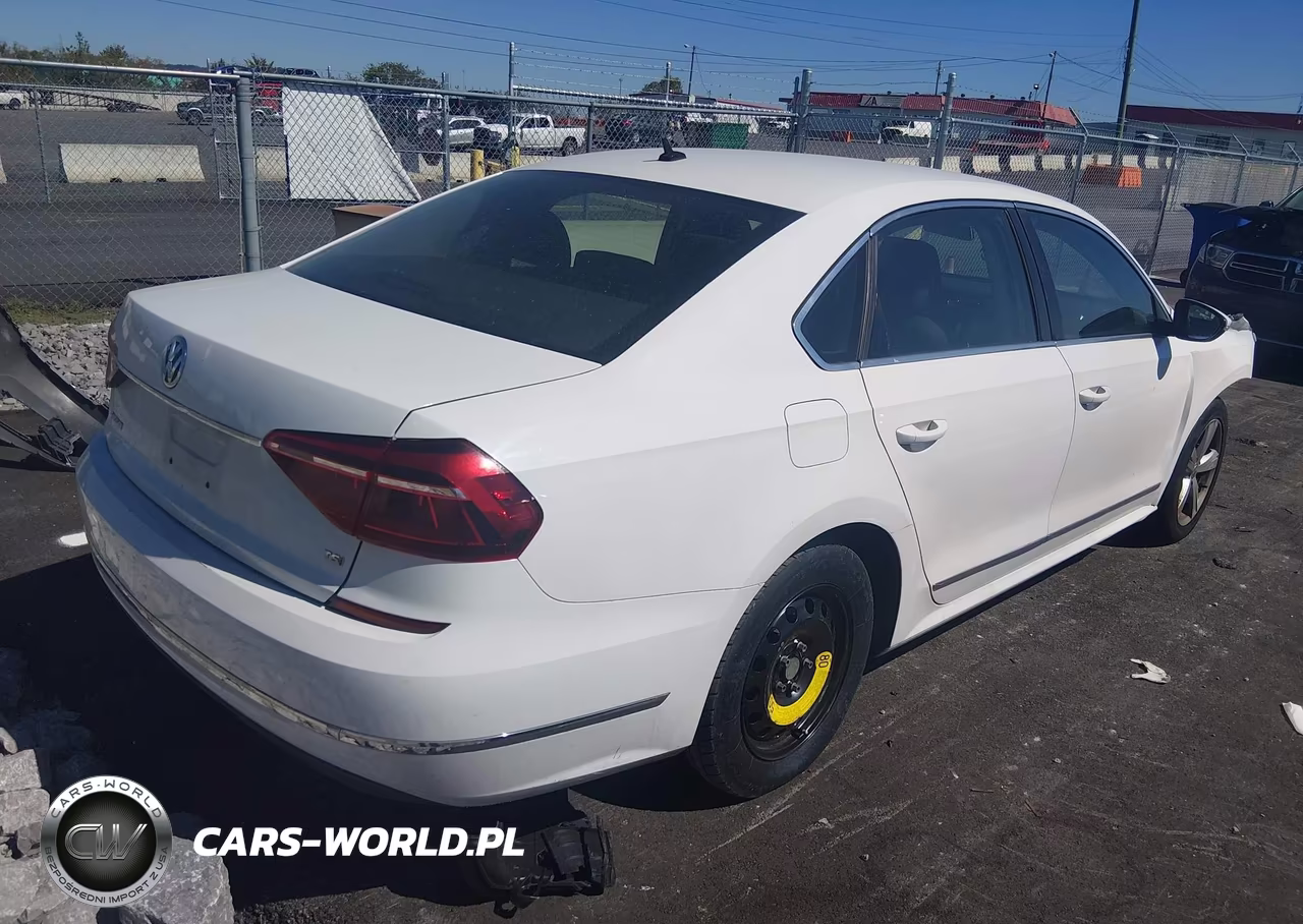 2017 Volkswagen Passat 1.8T S VIN:1VWAT7A38HC032912 - 4