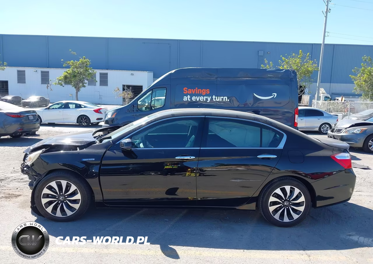 2014 Honda Accord Hybrid Touring VIN:1HGCR6F74EA009314 - 15