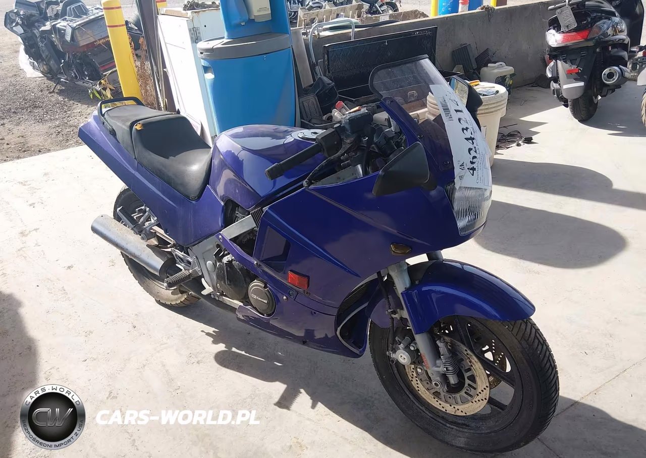 1986 Kawasaki Zx600 – zdjęcie 1 z 17