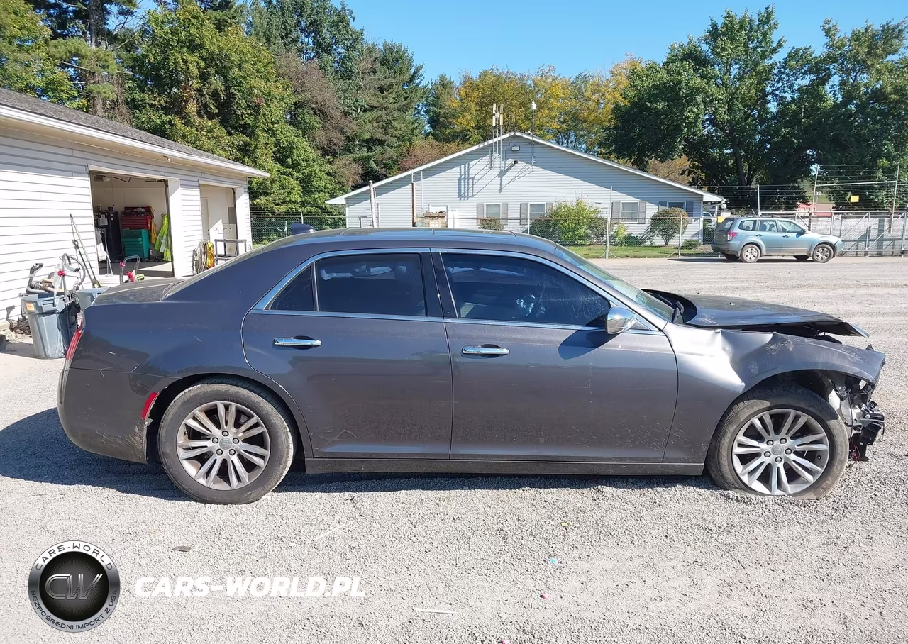 2016 Chrysler 300C VIN:2C3CCAEGXGH212138 - 14