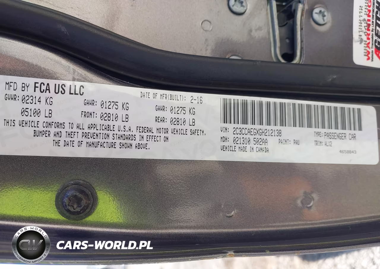 2016 Chrysler 300C VIN:2C3CCAEGXGH212138 - 9
