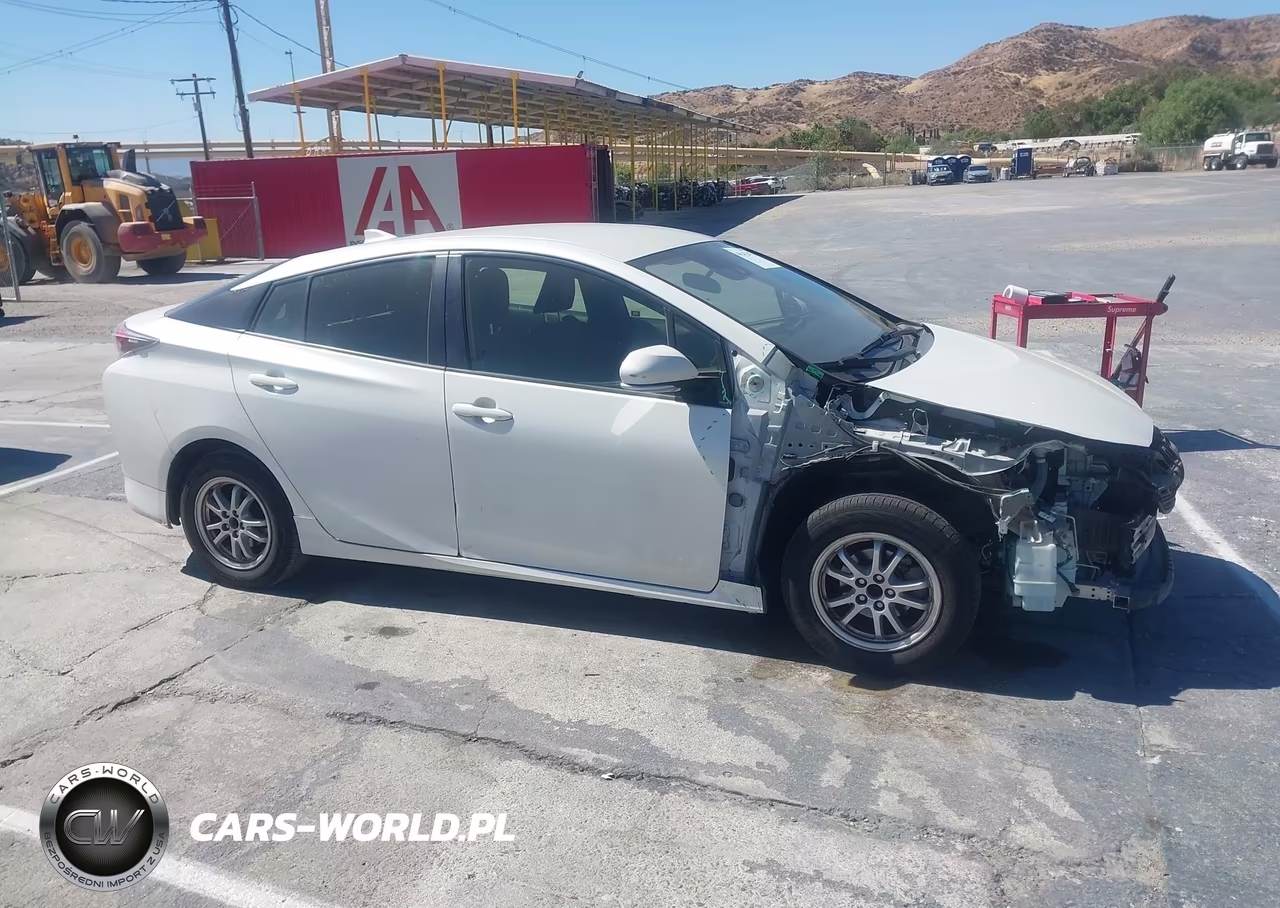 2017 Toyota Prius Three VIN:JTDKARFU4H3036854 - 14
