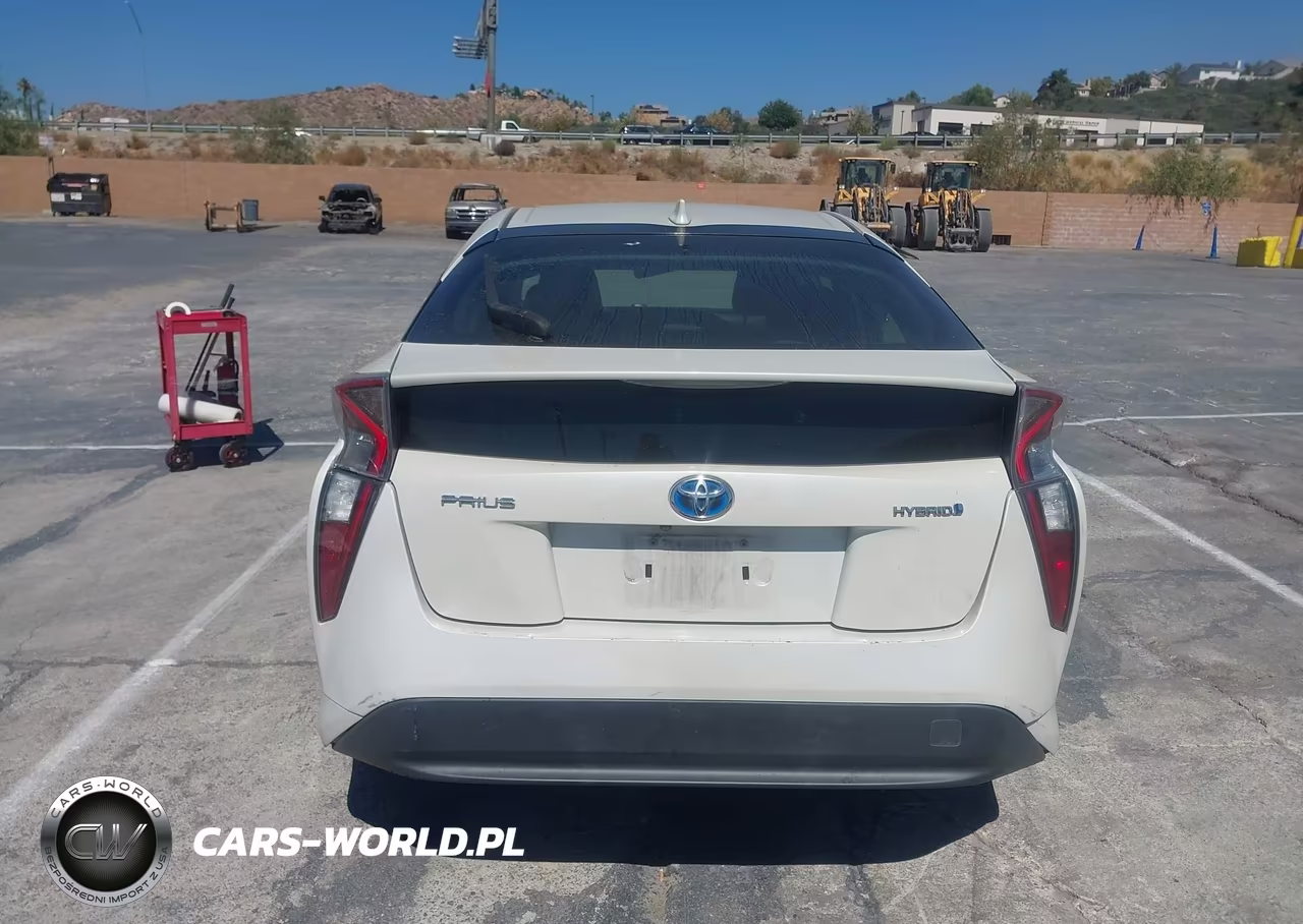 2017 Toyota Prius Three VIN:JTDKARFU4H3036854 - 17