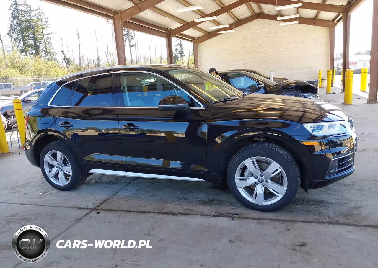 2018 Audi Q5 2.0T Premium-2.0T Tech Premium VIN:WA1BNAFY3J2012317 - 14