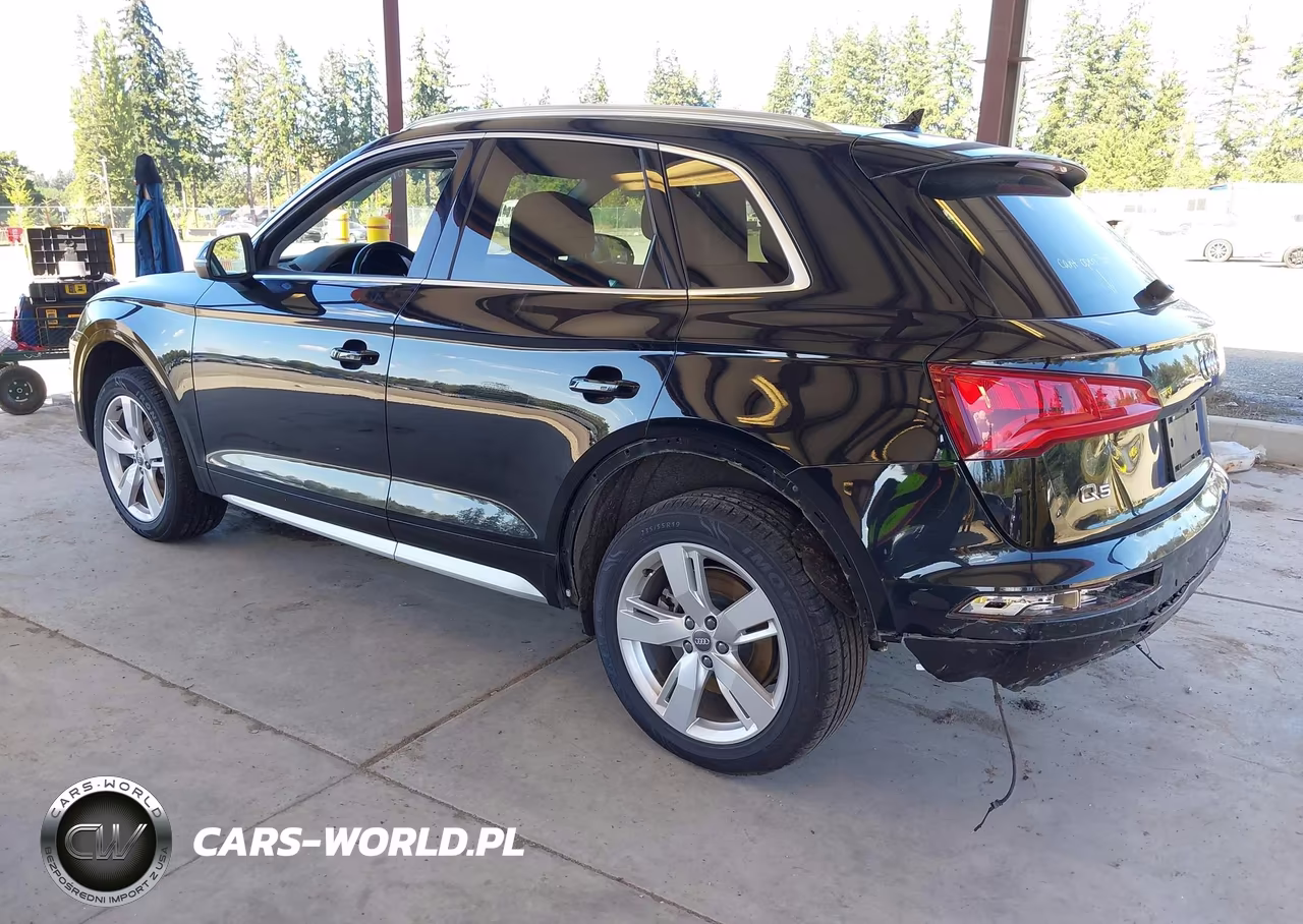 2018 Audi Q5 2.0T Premium-2.0T Tech Premium VIN:WA1BNAFY3J2012317 - 3