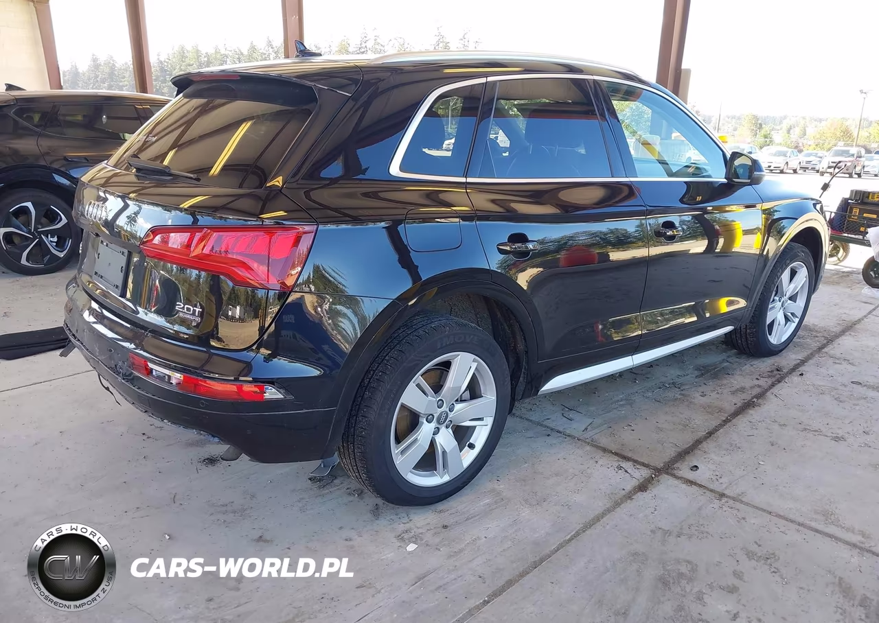 2018 Audi Q5 2.0T Premium-2.0T Tech Premium VIN:WA1BNAFY3J2012317 - 4